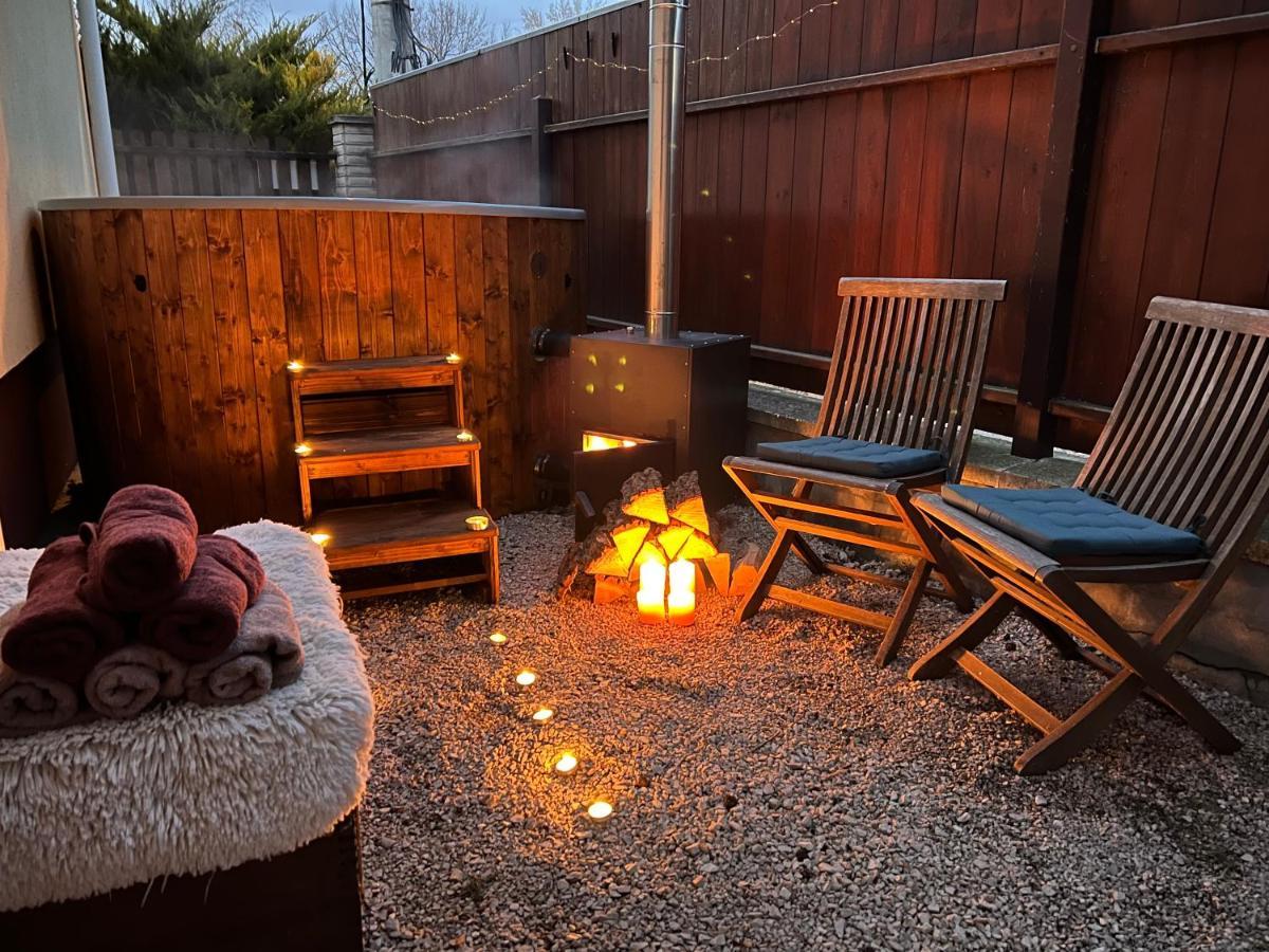 Villa Relax Apartman Gardony Exterior photo