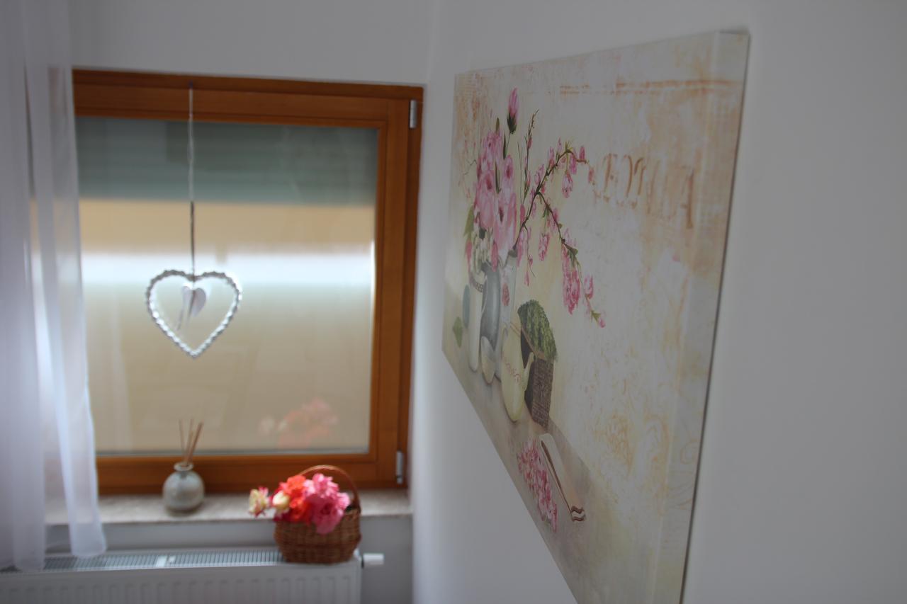 Villa Relax Apartman Gardony Exterior photo